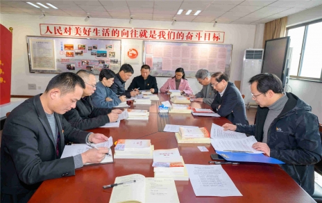 學(xué)黨史、嚴紀律，踐承諾、當先鋒